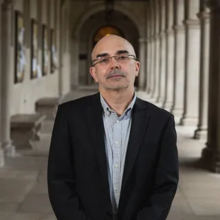 headshot Philip Purchase